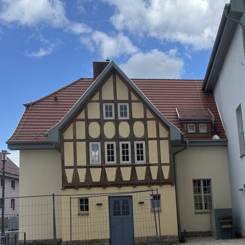 Sanierung und Umgestaltung „Alte Schule“ in Eisenach OT Neukirchen